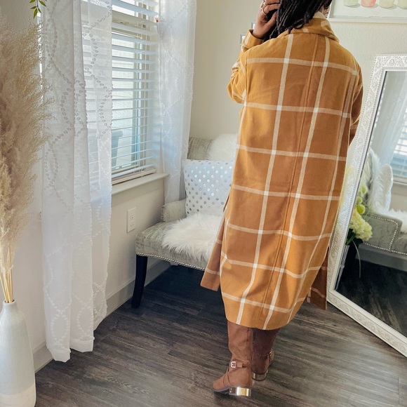 Plaid Pocketed Women’s Coat 2X - Picture 5 of 6